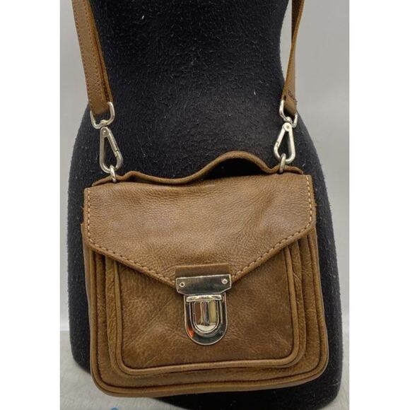 ROOTS EUC SMALL UNISEX CROSSBODY LEATHER BAG - Picture 4 of 9